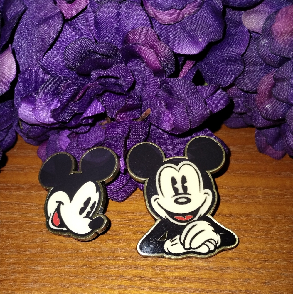 Set Of 2 Disney Mickey Mouse Hat Tie Lapel Pins Brooch